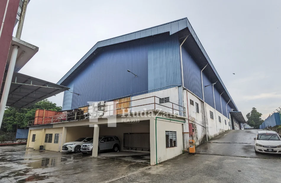 Warehouse at Kampung Subang, Selangor